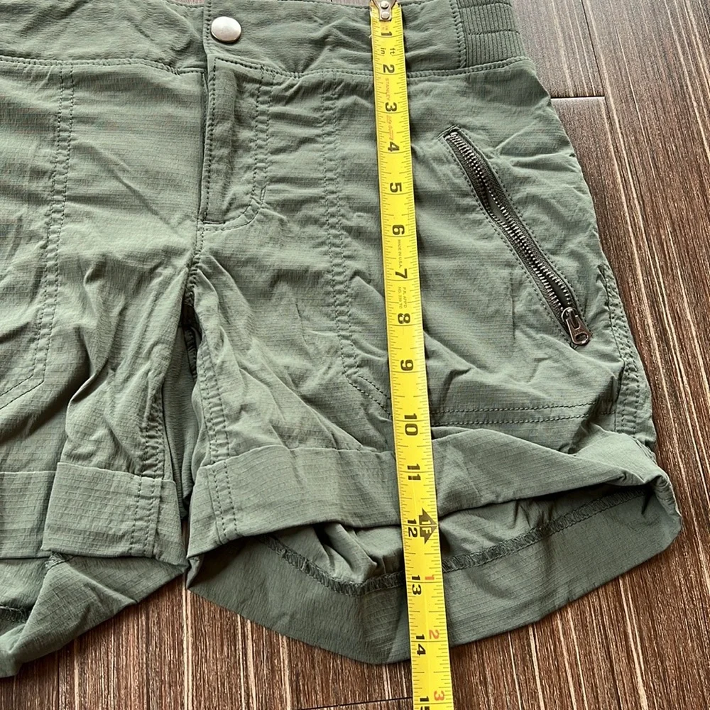 Athleta Green Cargo Shorts